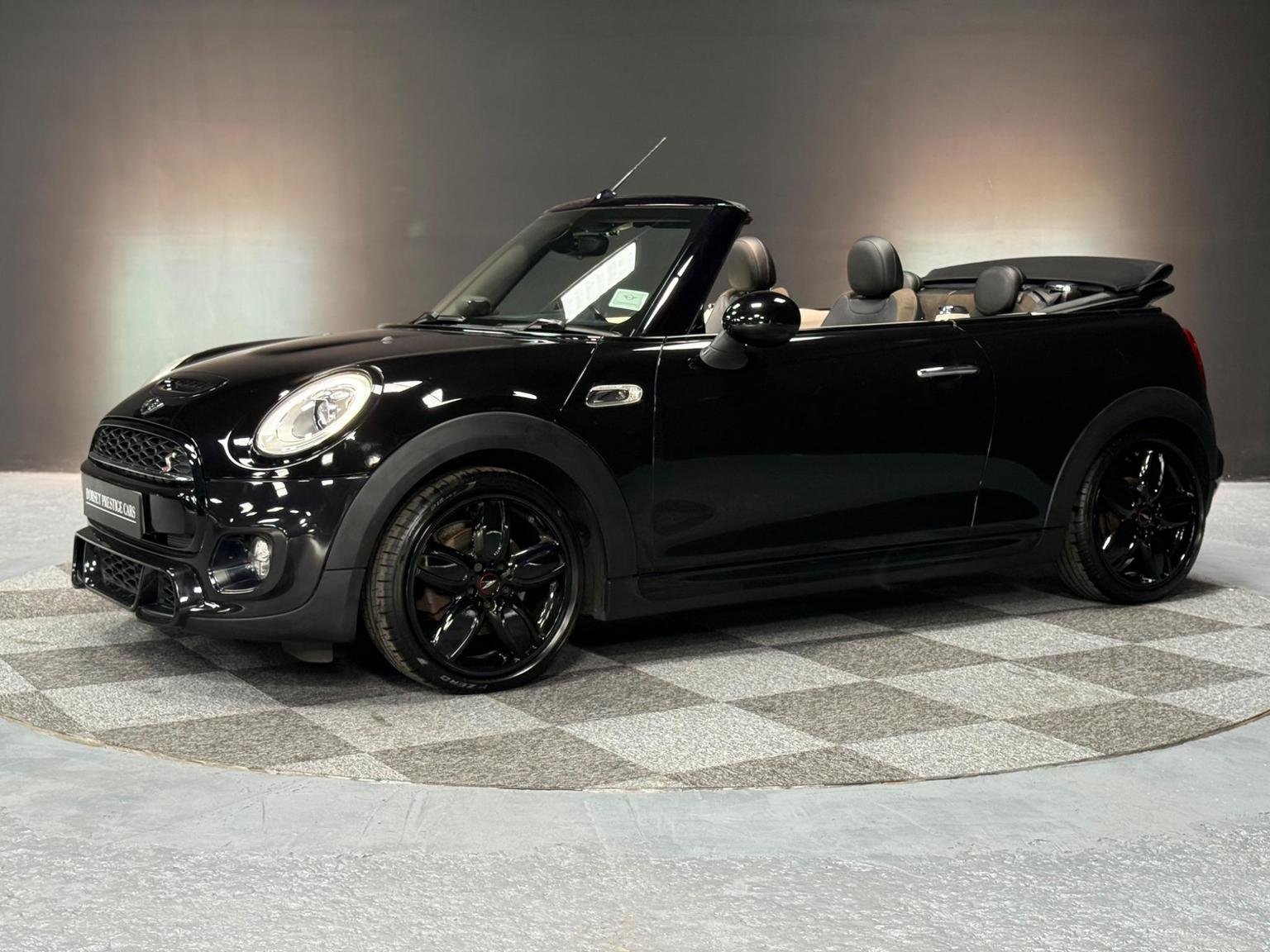 MINI Convertible