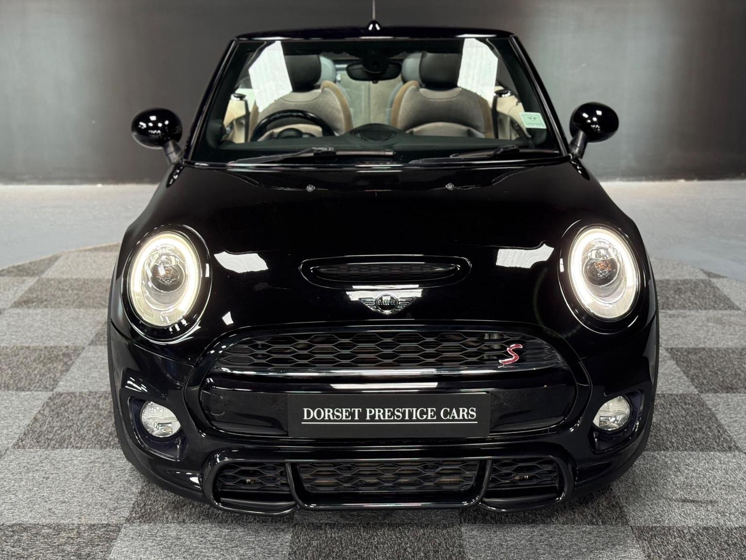 MINI Convertible
