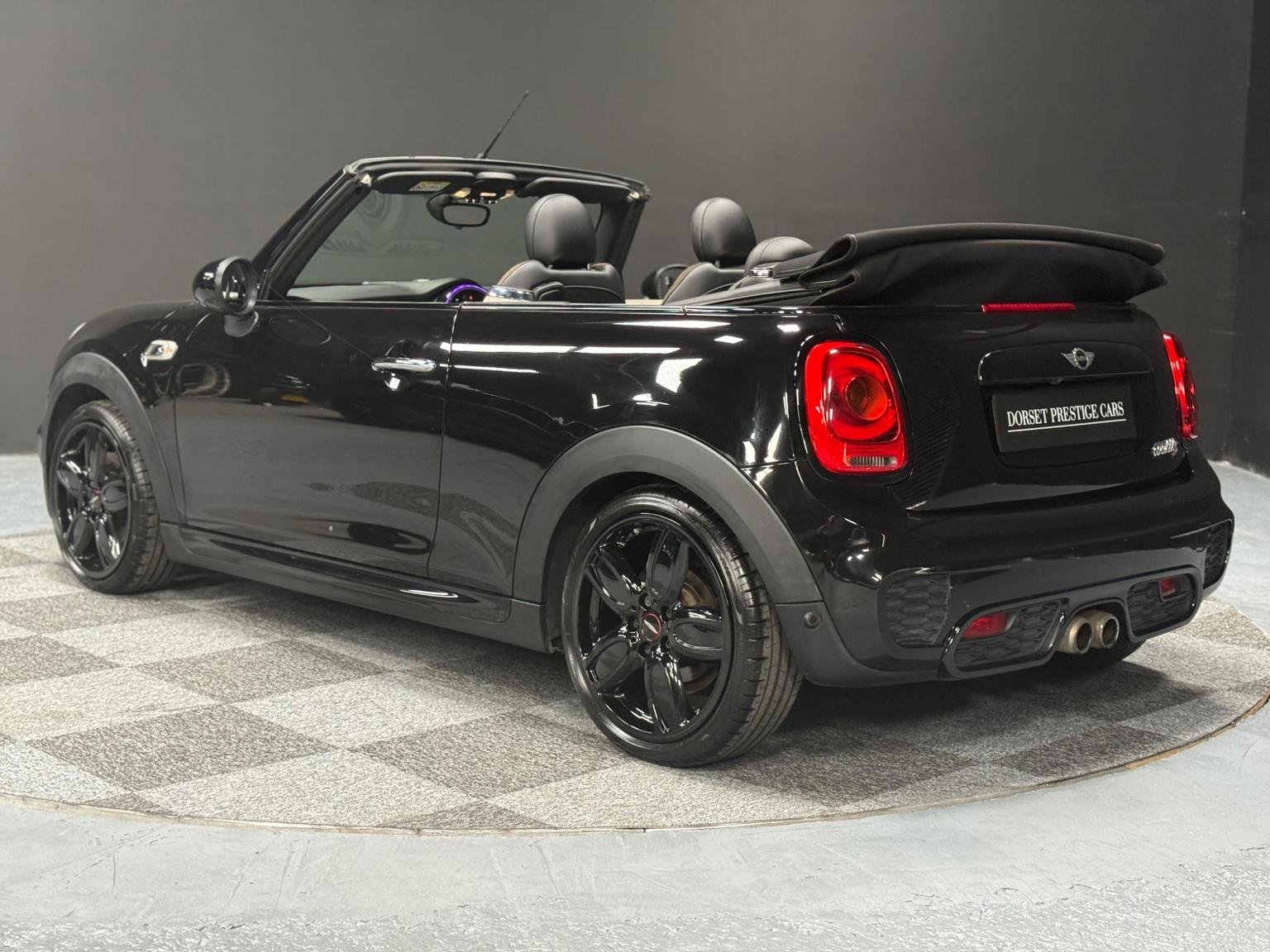 MINI Convertible