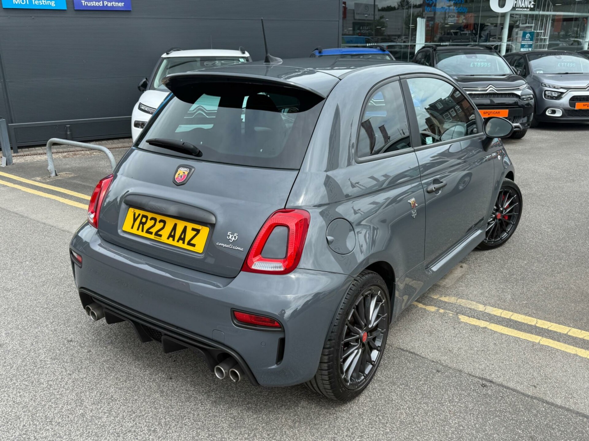 Abarth 595
