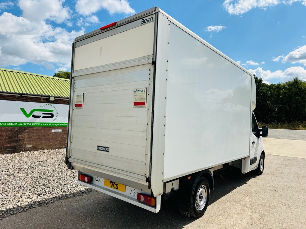 Vauxhall Movano
