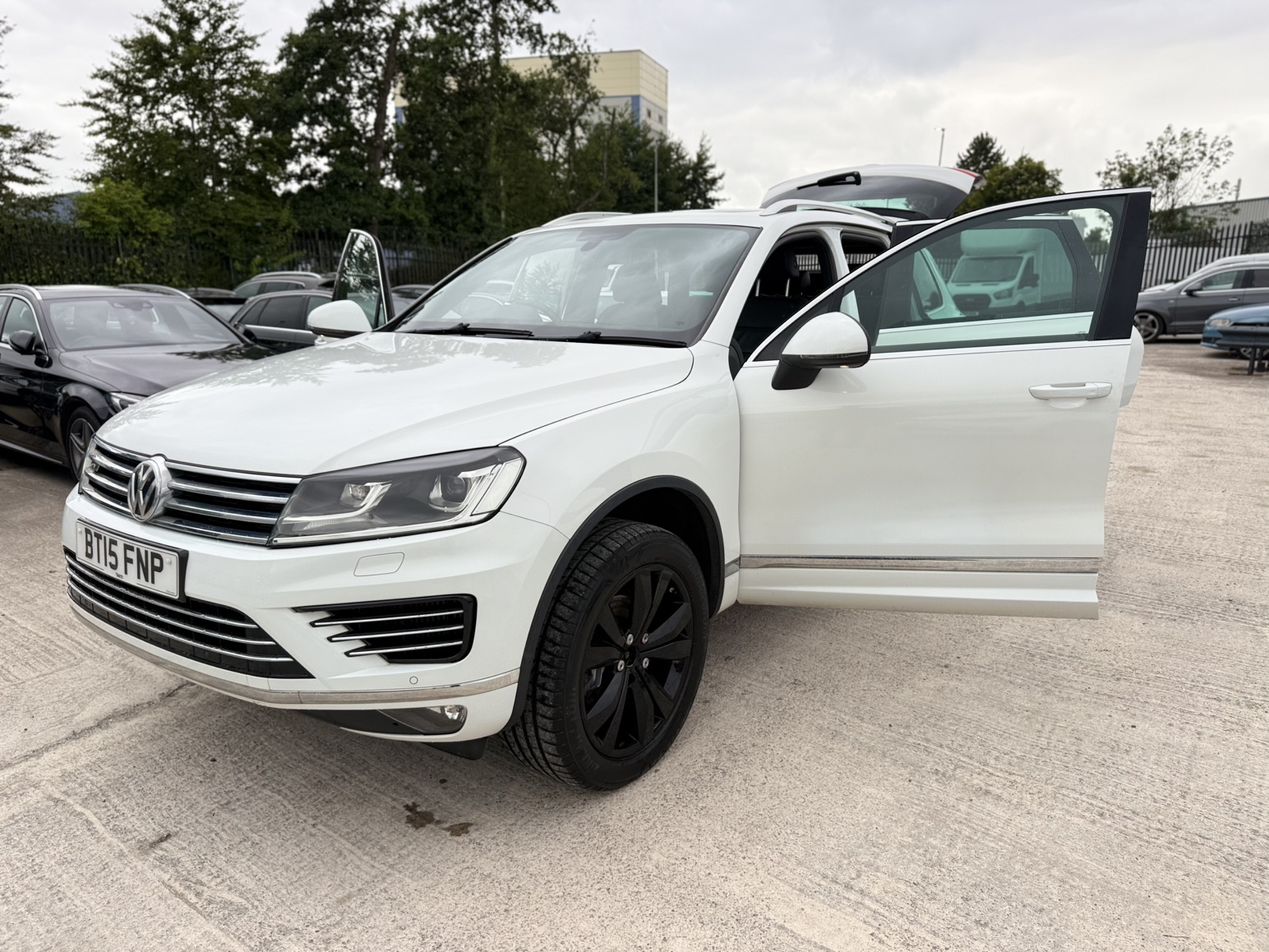 Volkswagen Touareg