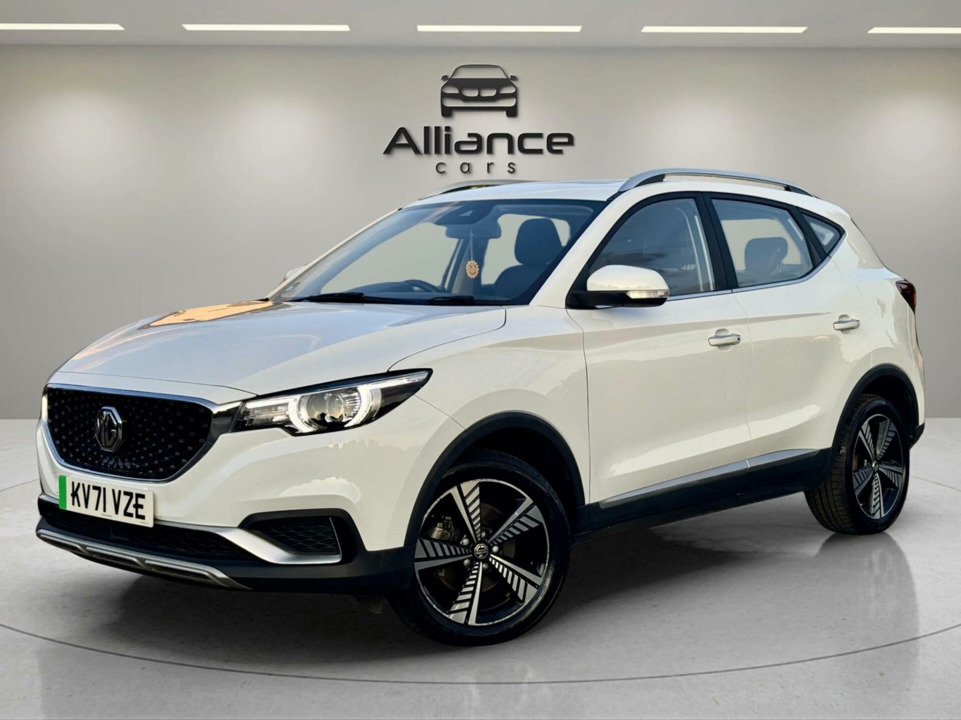 MG ZS