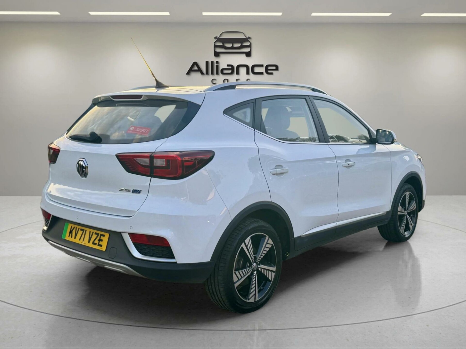 MG ZS