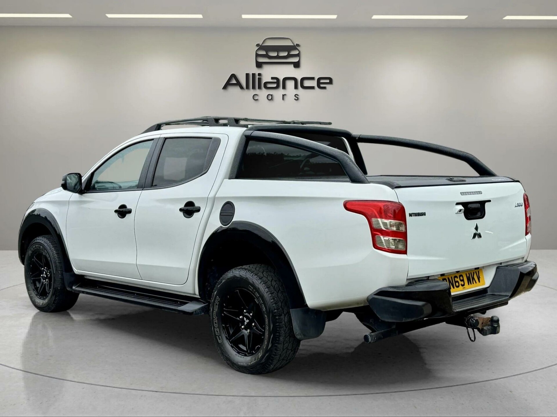 Mitsubishi L200