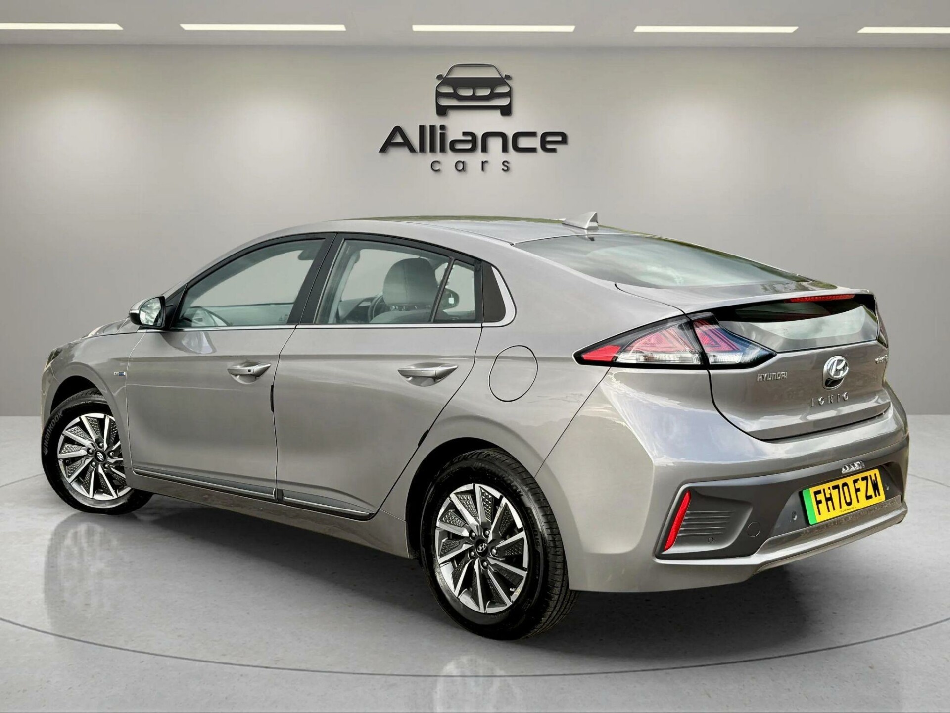 Hyundai IONIQ