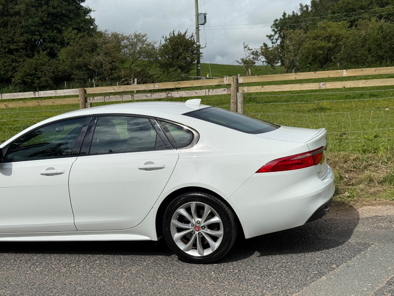 Jaguar XF