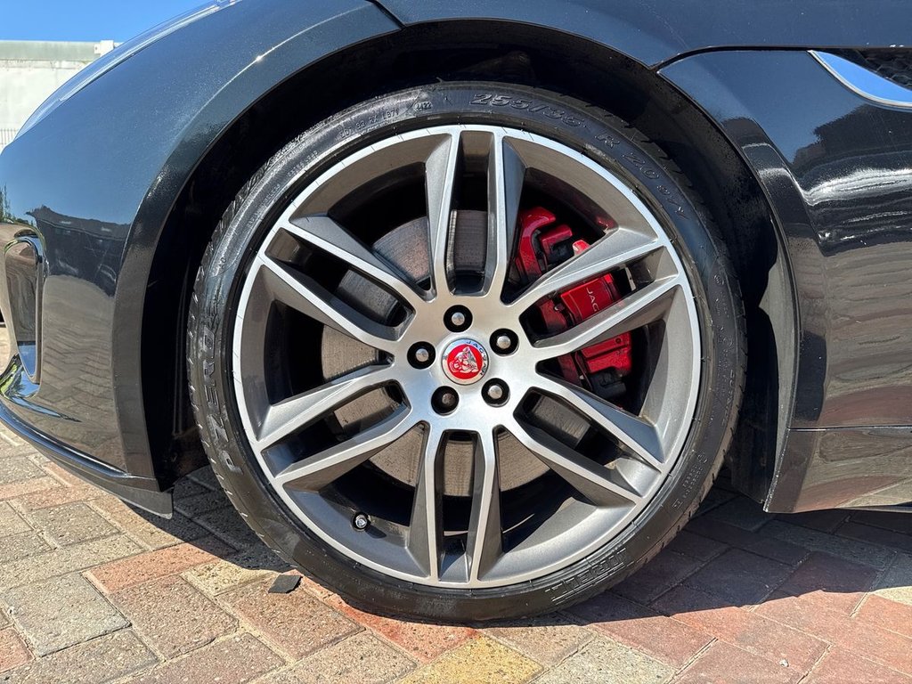 Jaguar F Type