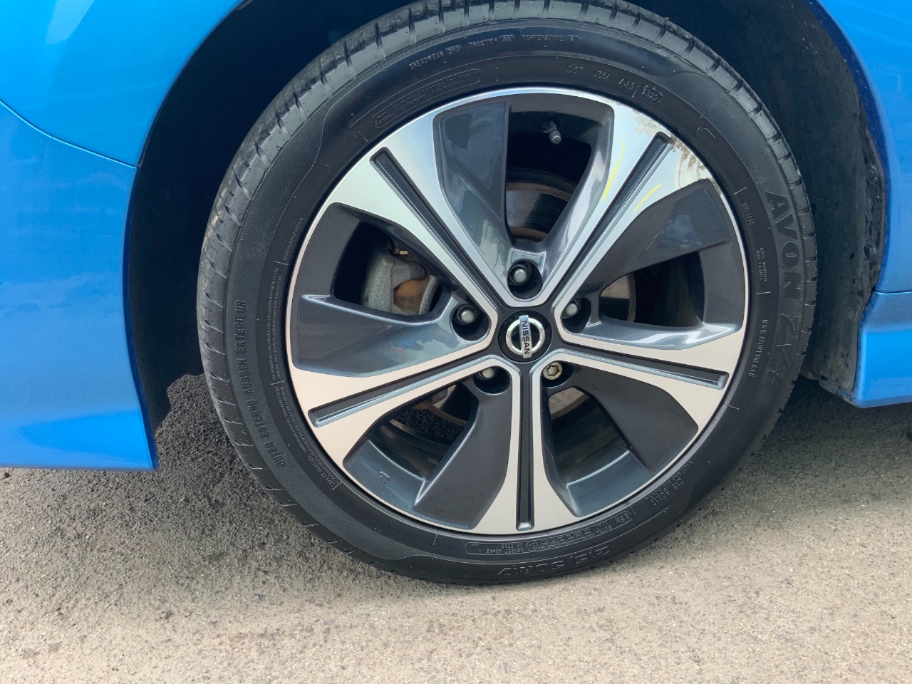 Nissan Leaf