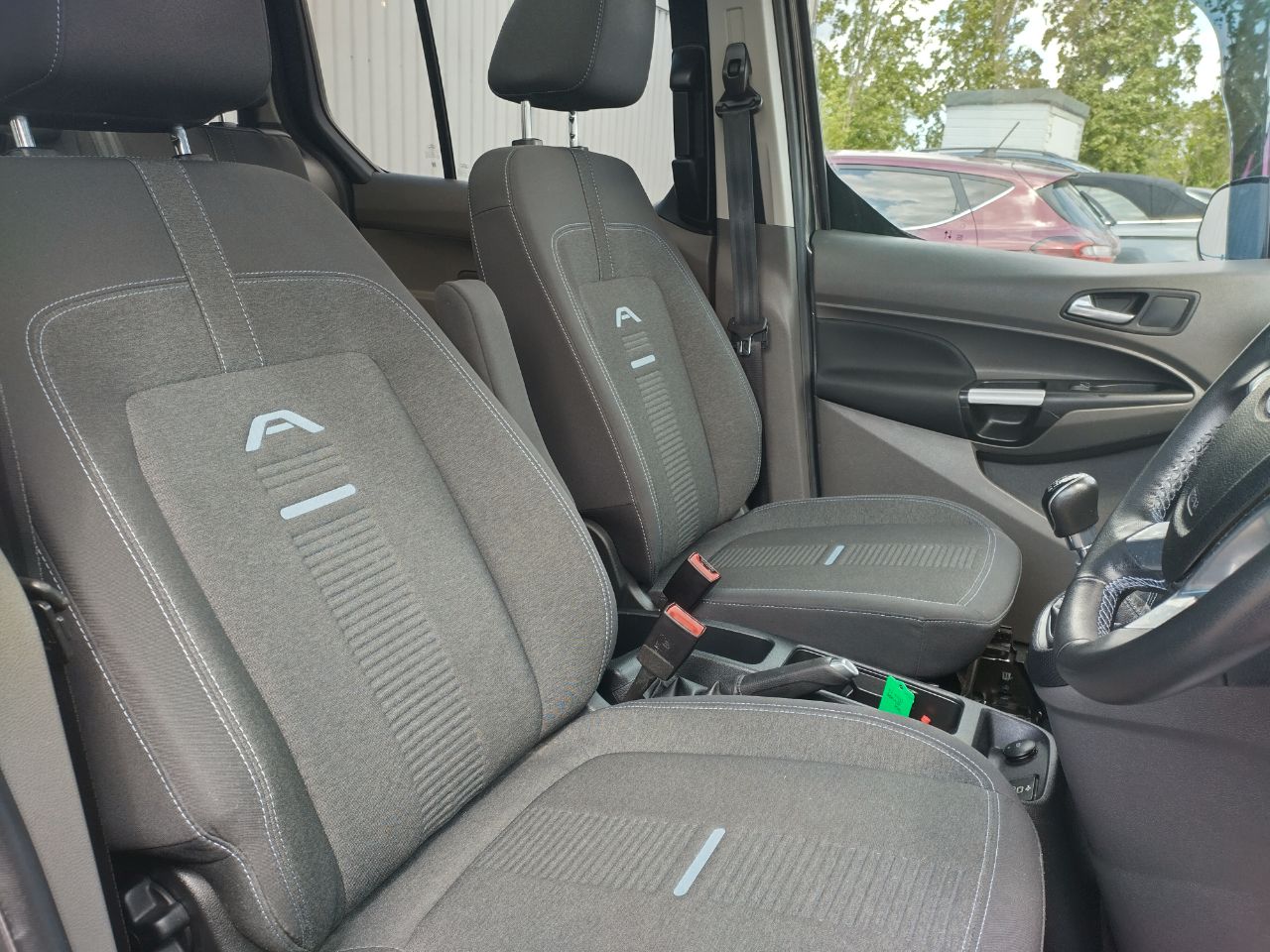 Ford Tourneo