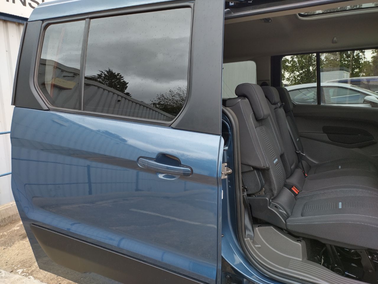 Ford Tourneo