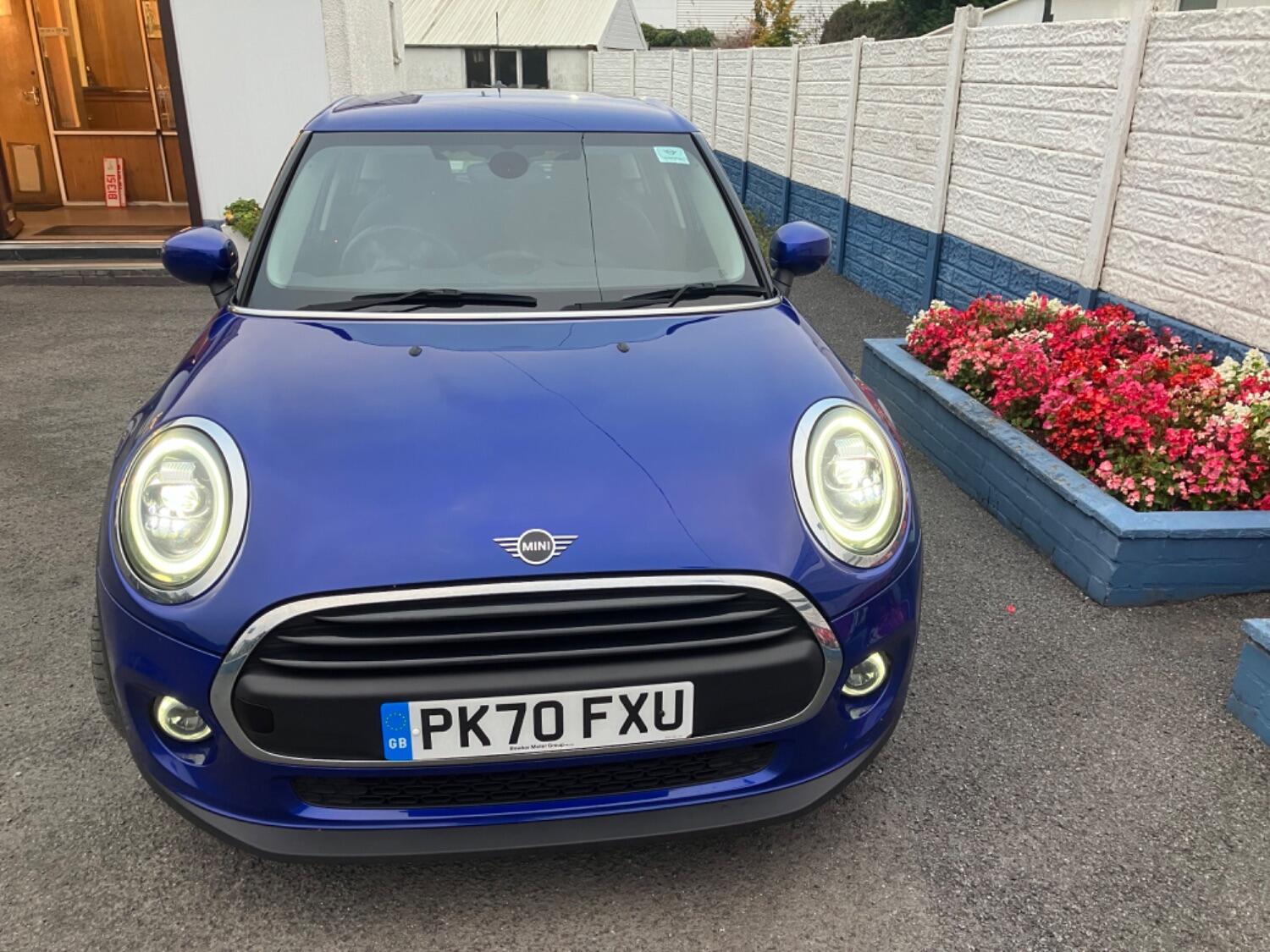 MINI Hatch
