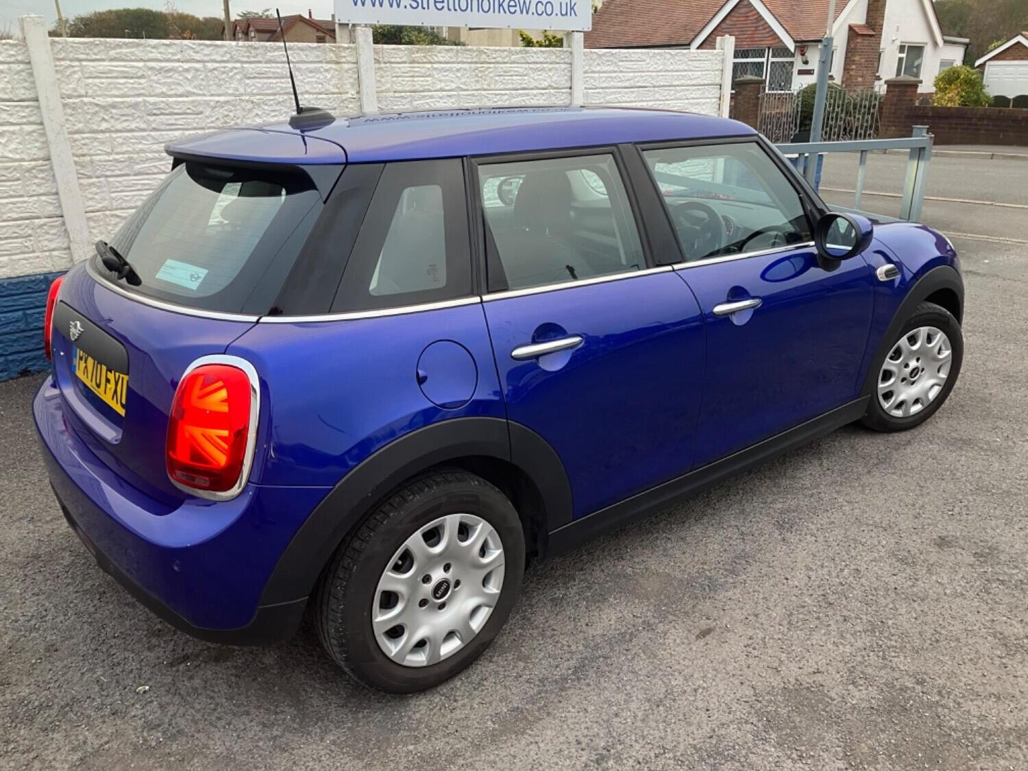 MINI Hatch