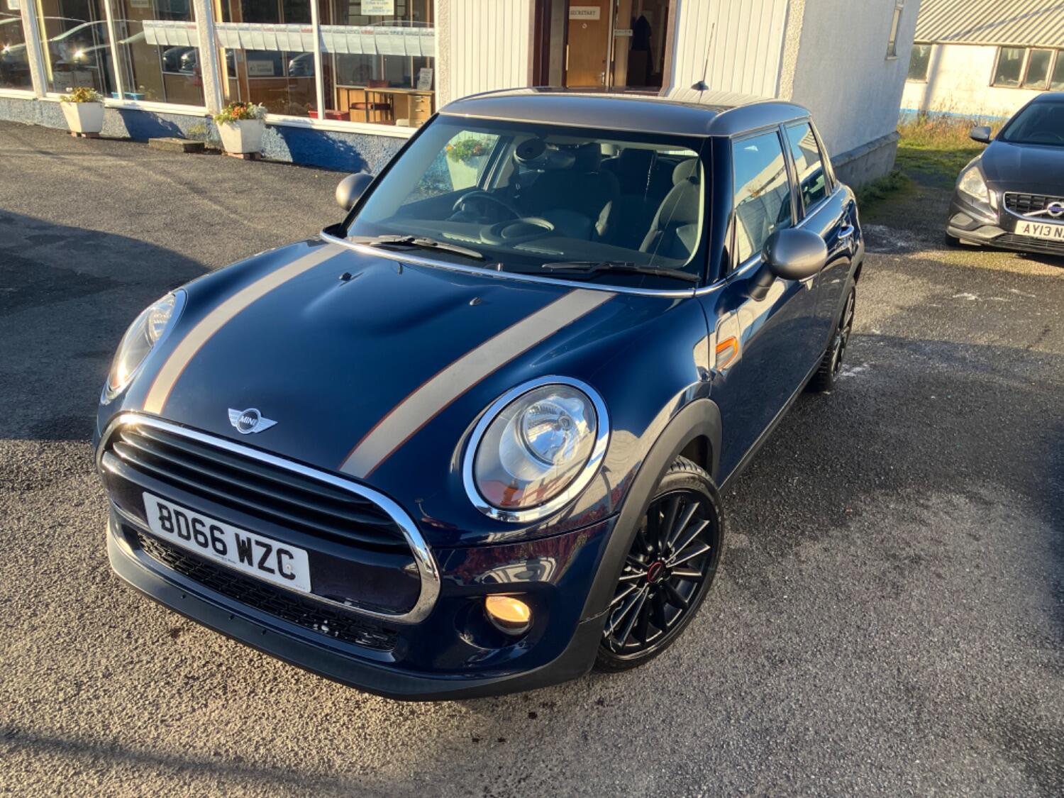 MINI Hatch