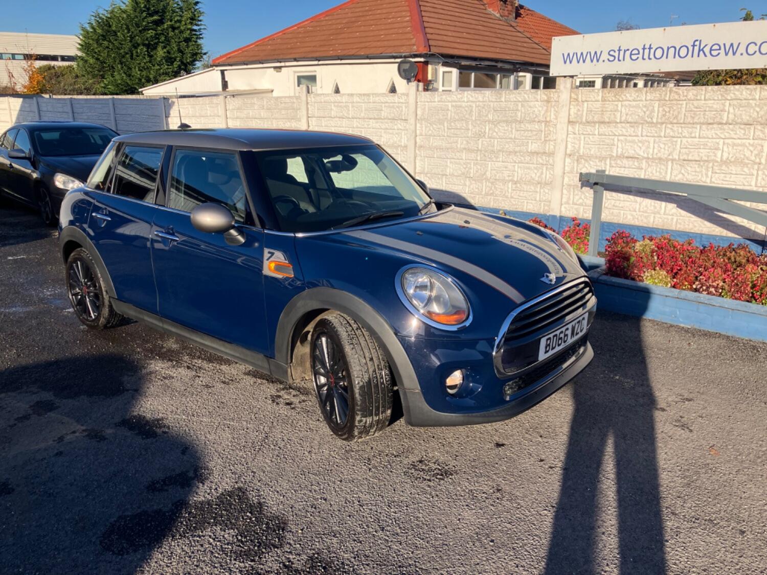 MINI Hatch