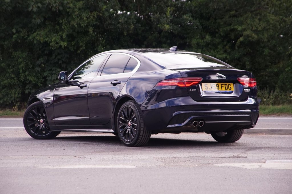 Jaguar XE