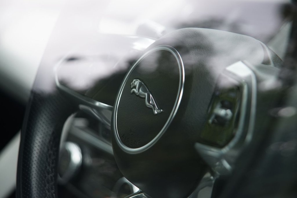 Jaguar E Pace