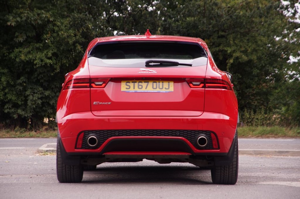 Jaguar E Pace