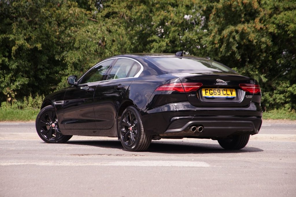 Jaguar XE