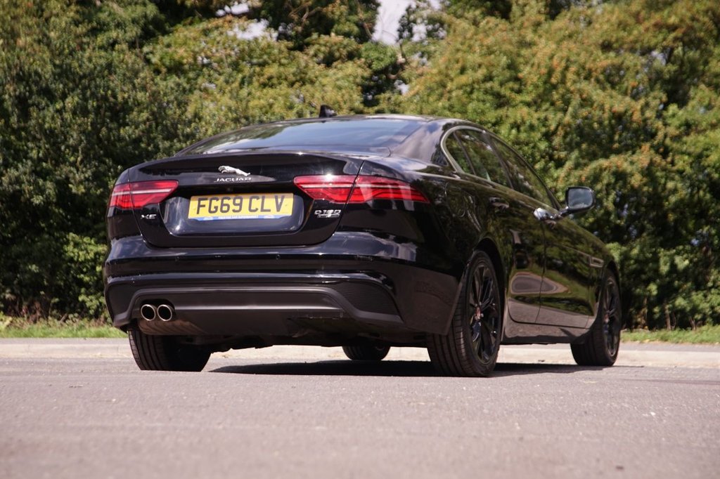 Jaguar XE