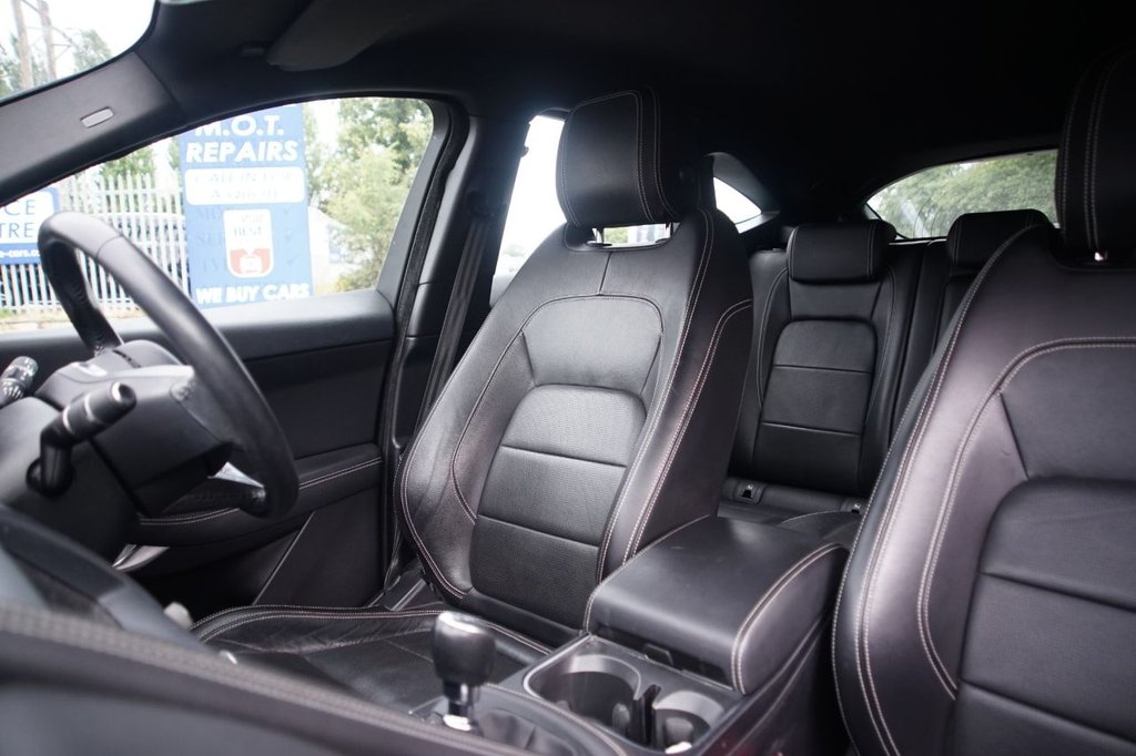 Jaguar E Pace
