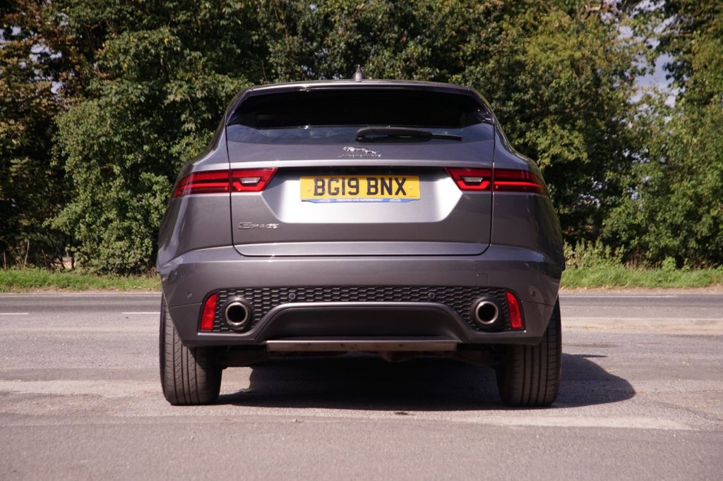 Jaguar E Pace