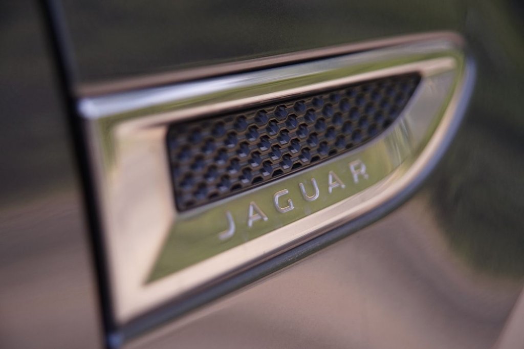 Jaguar E Pace
