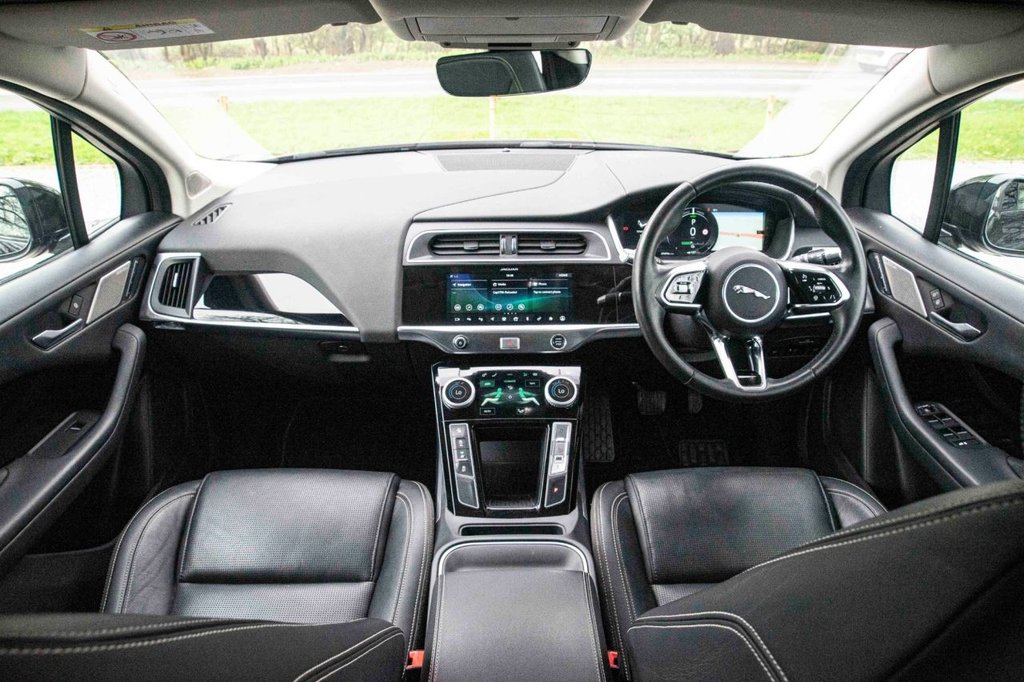 Jaguar I Pace