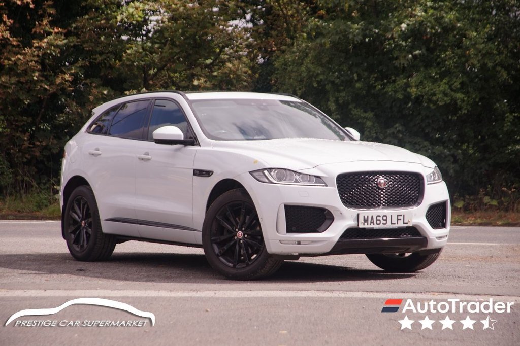 Jaguar F Pace