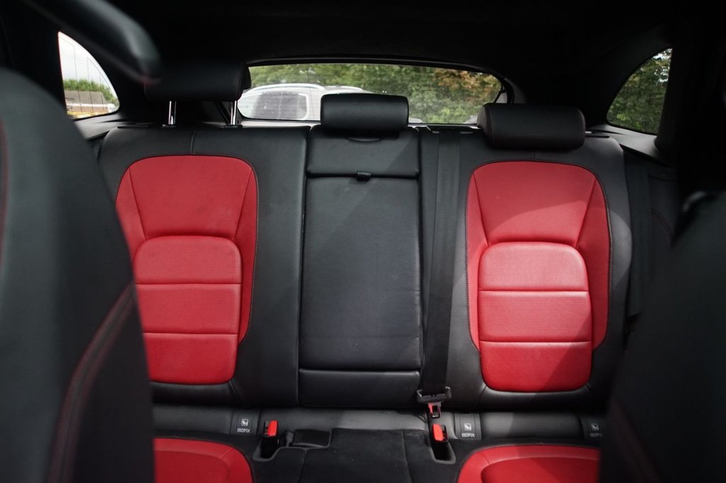 Jaguar F Pace