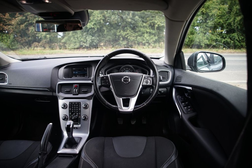 Volvo V40