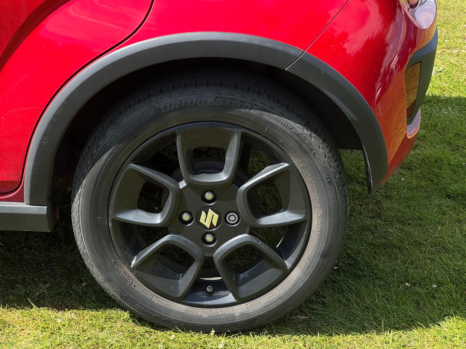 Suzuki Ignis