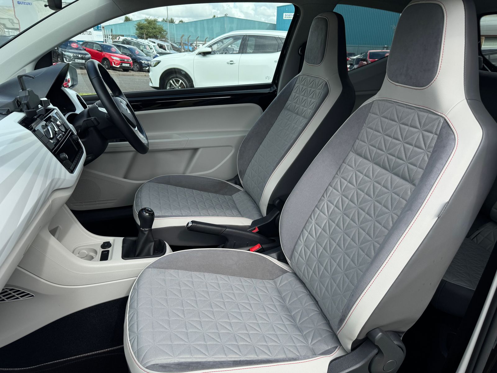 Volkswagen UP