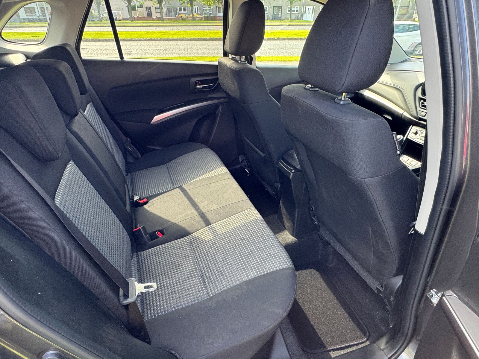 Suzuki S-Cross