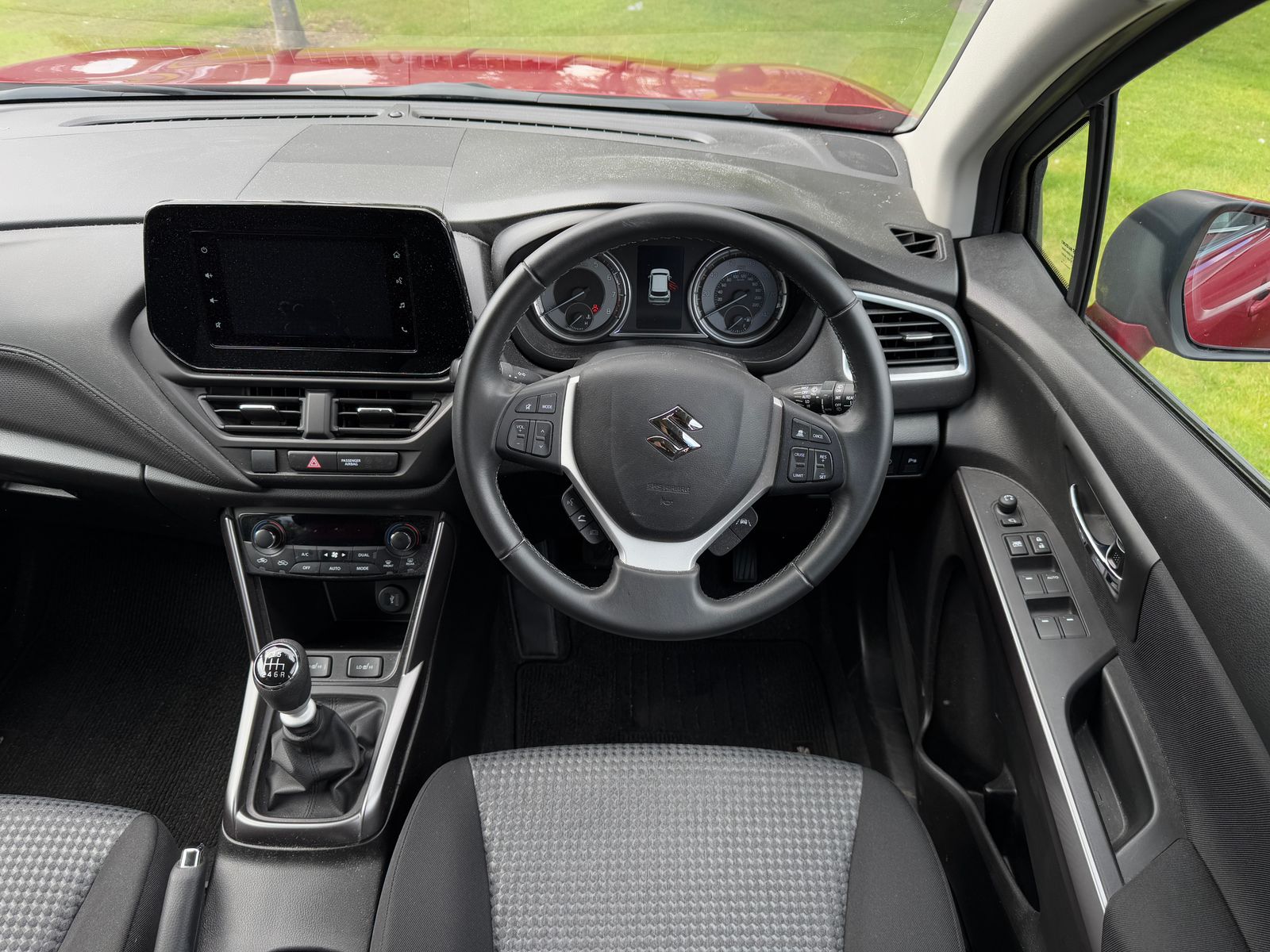 Suzuki S-Cross