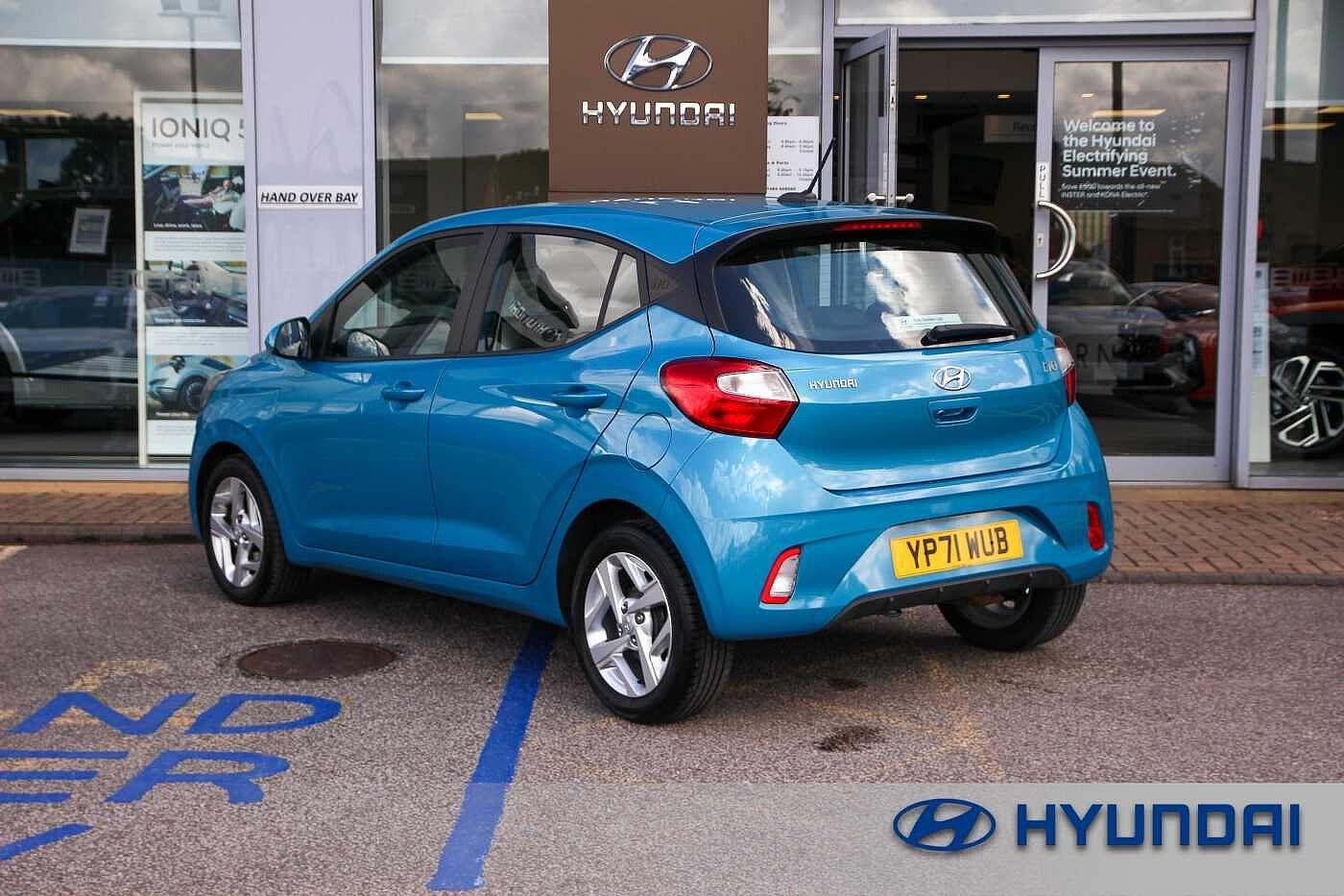 Hyundai i10