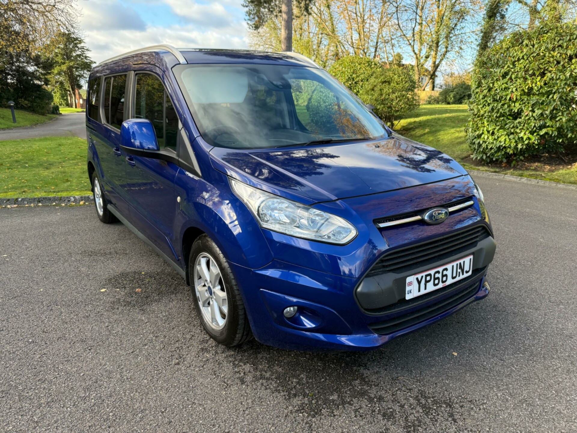 Ford Tourneo