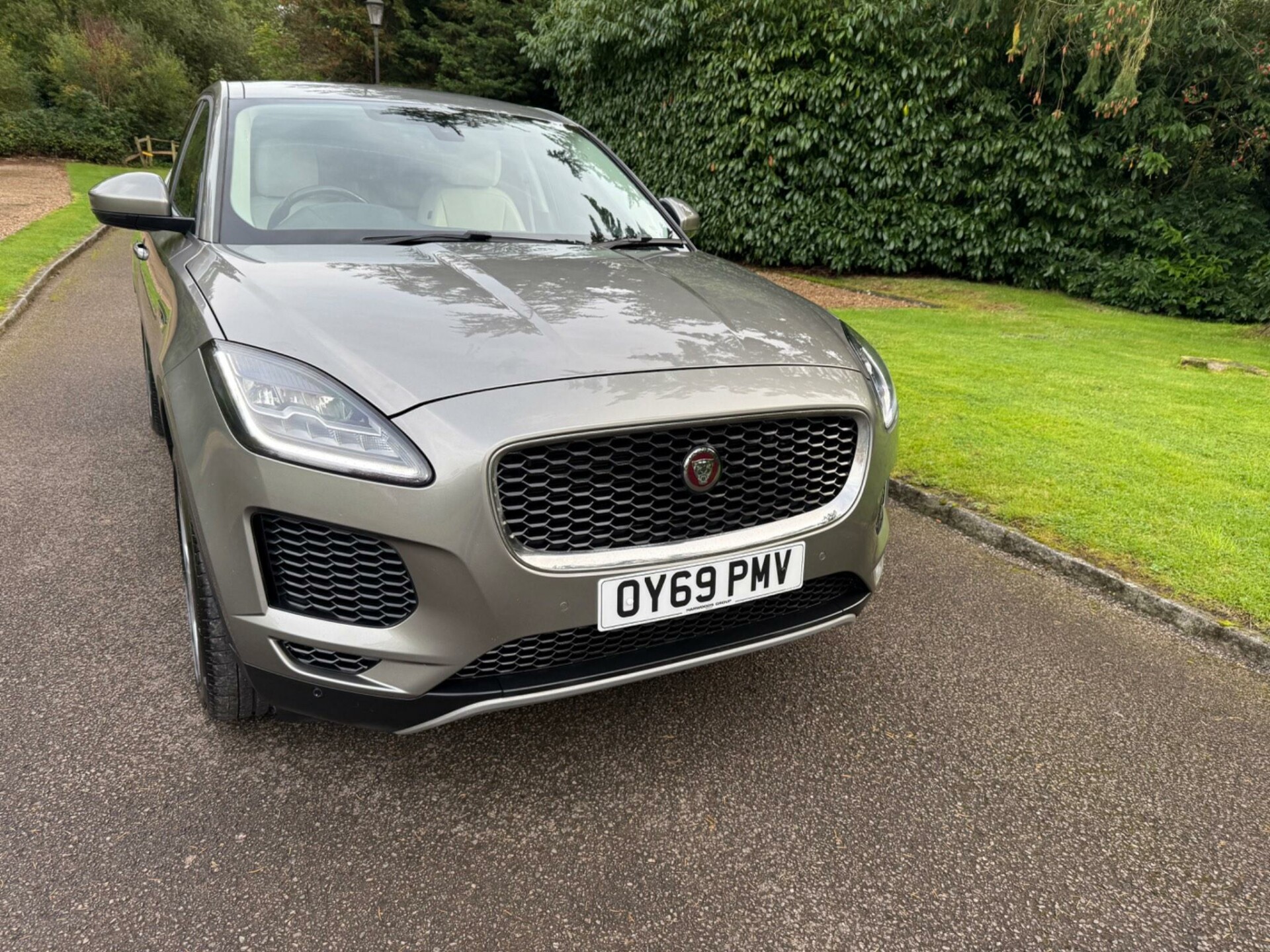 Jaguar E Pace