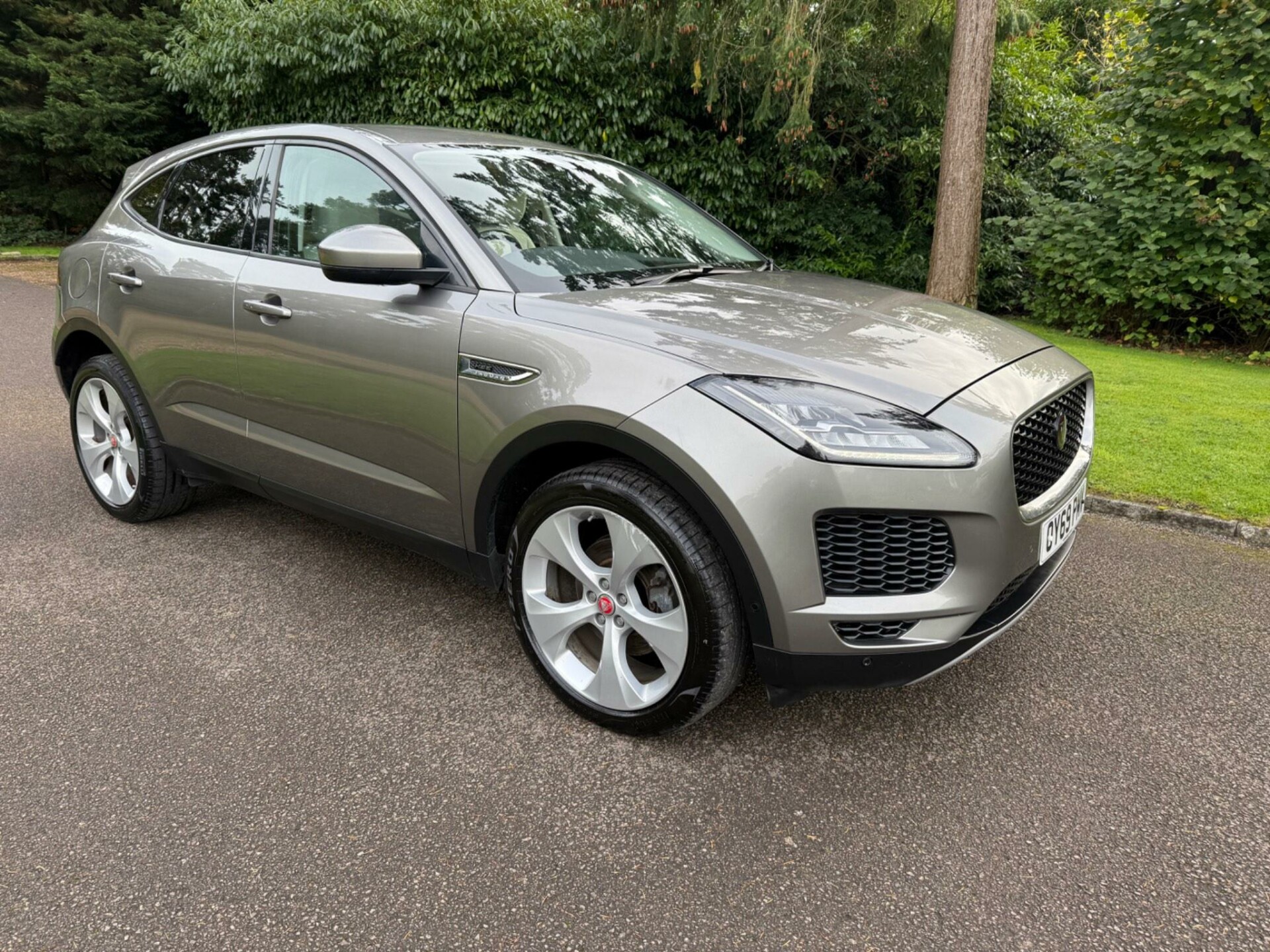 Jaguar E Pace