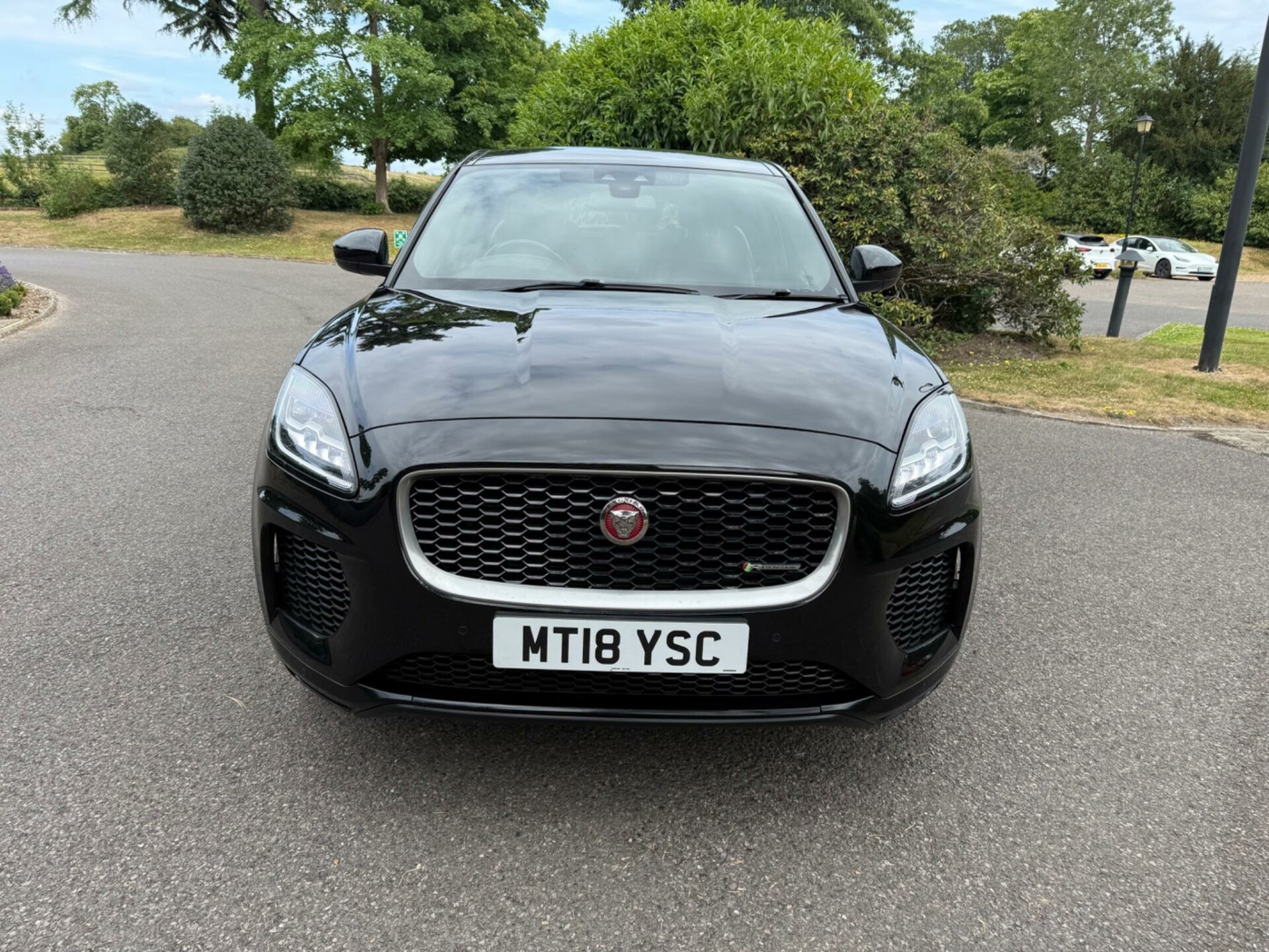 Jaguar E Pace