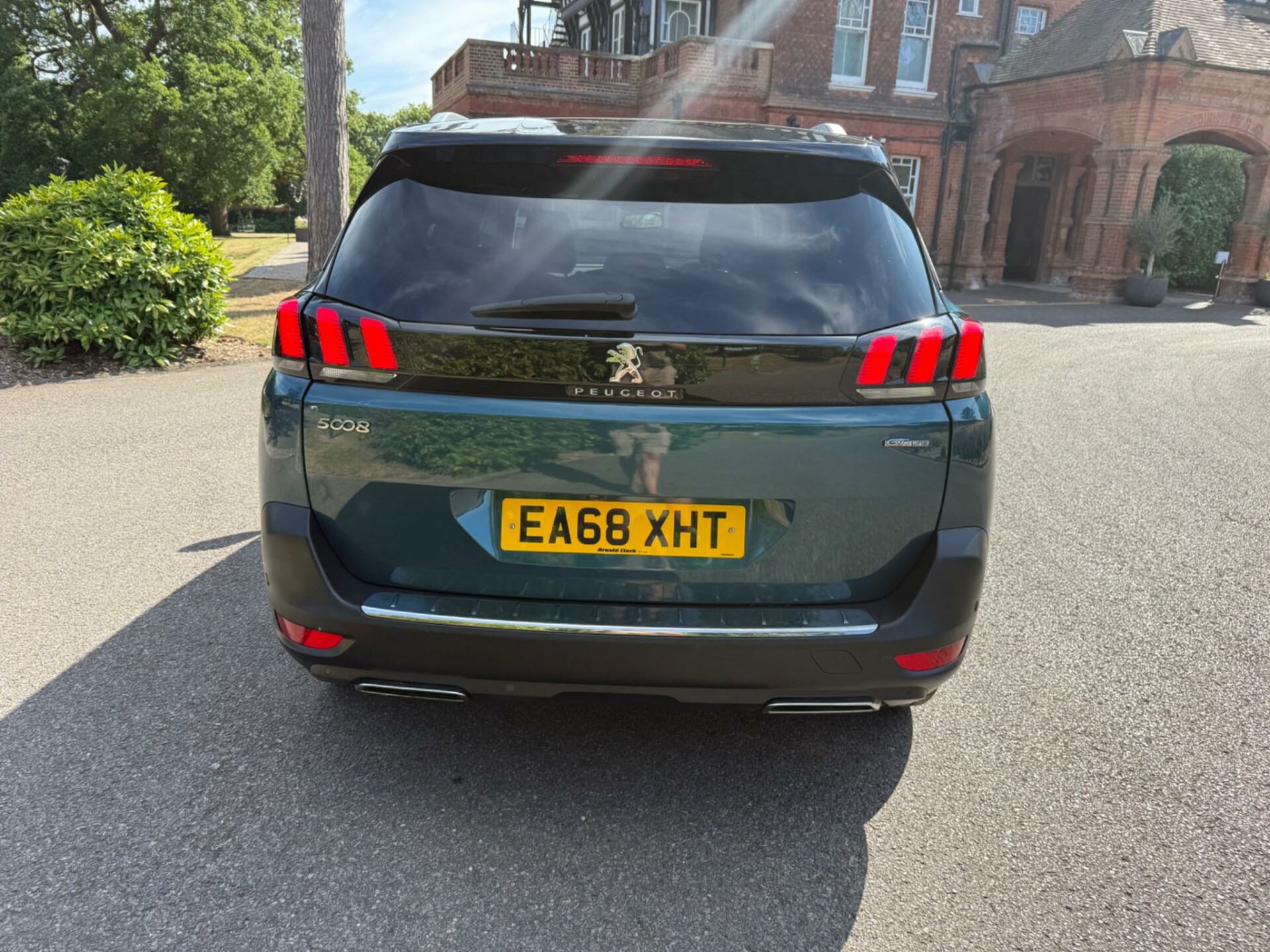 Peugeot 5008