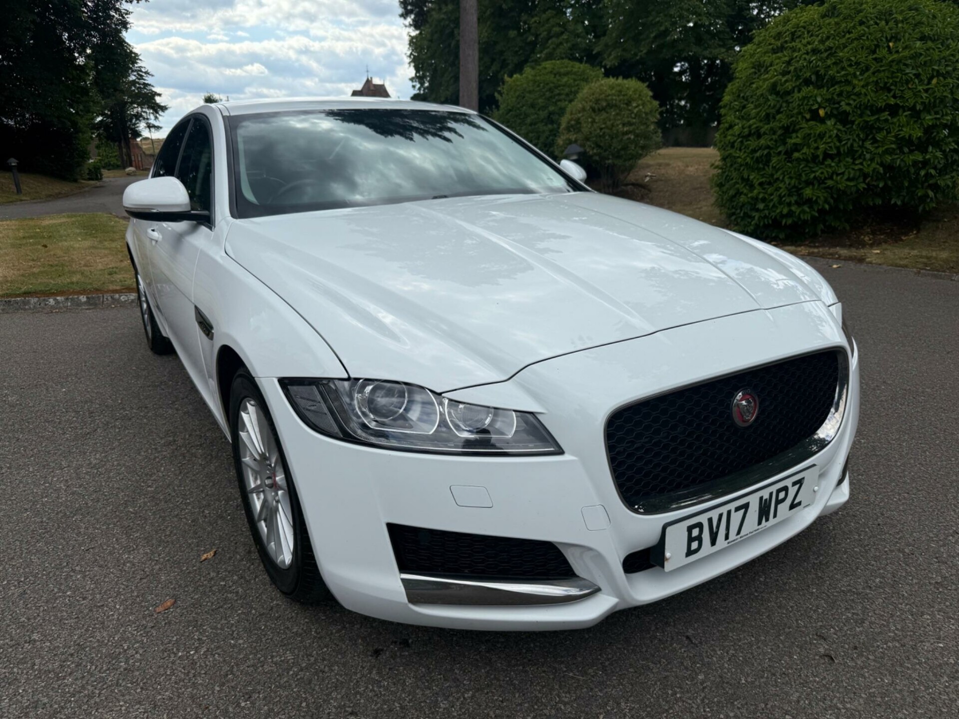 Jaguar XF