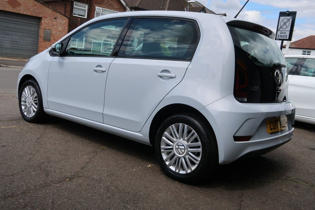 Volkswagen UP