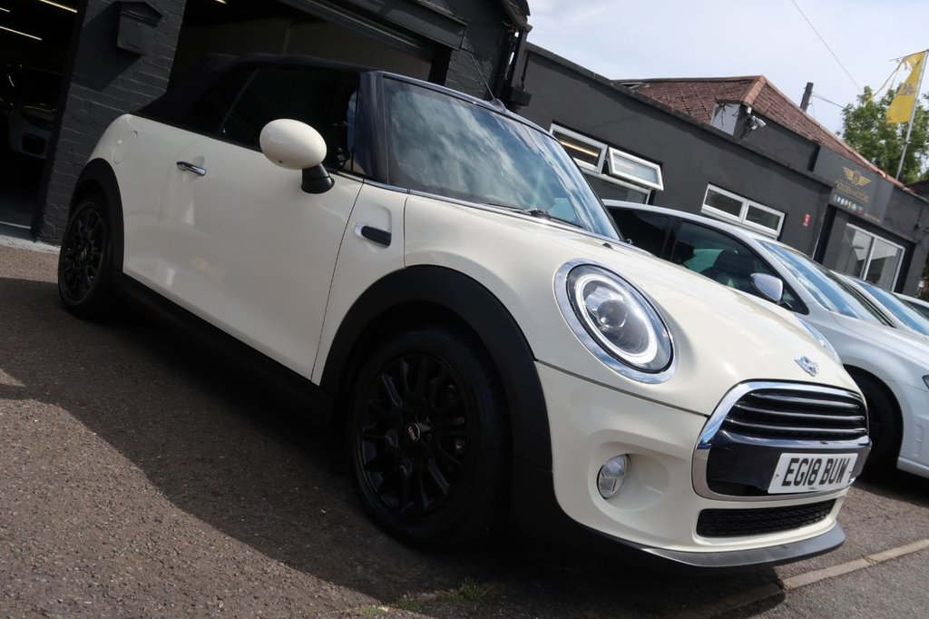 MINI Convertible