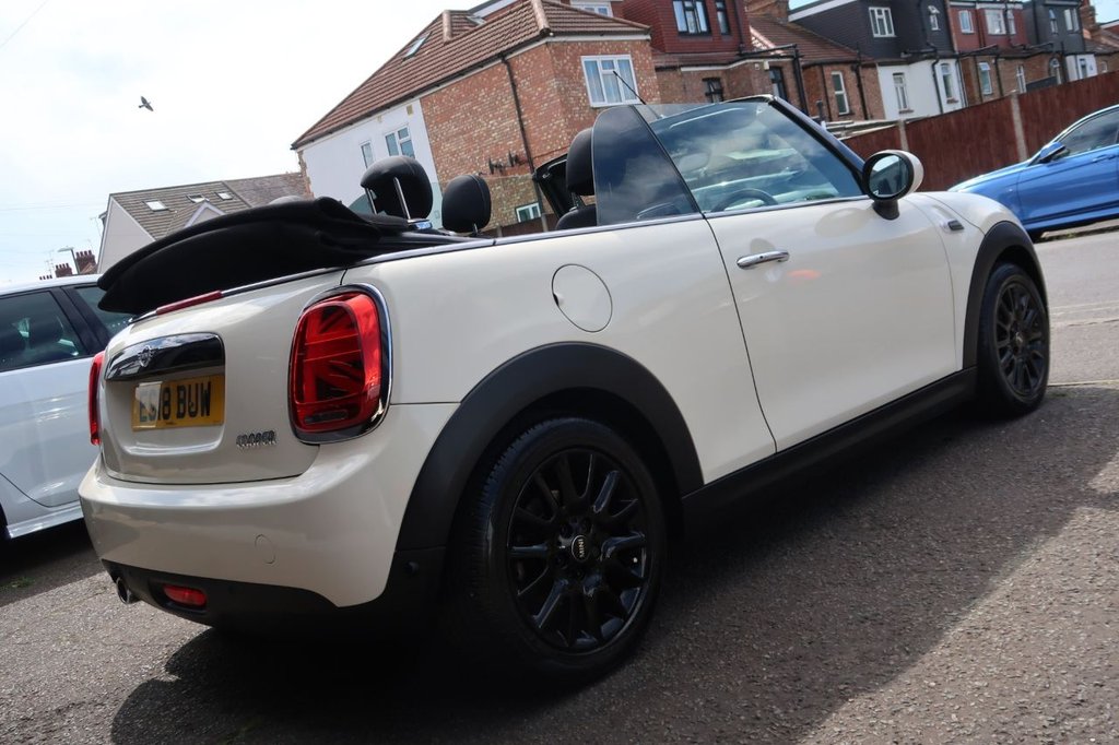 MINI Convertible