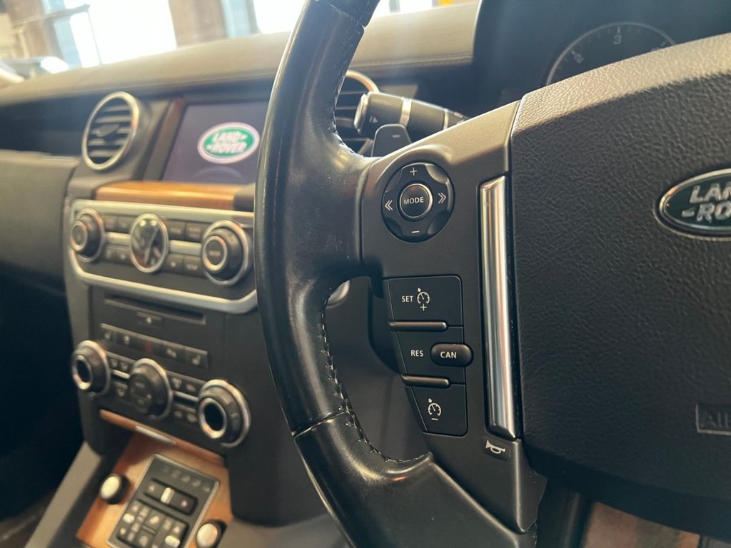 Land Rover Discovery 4