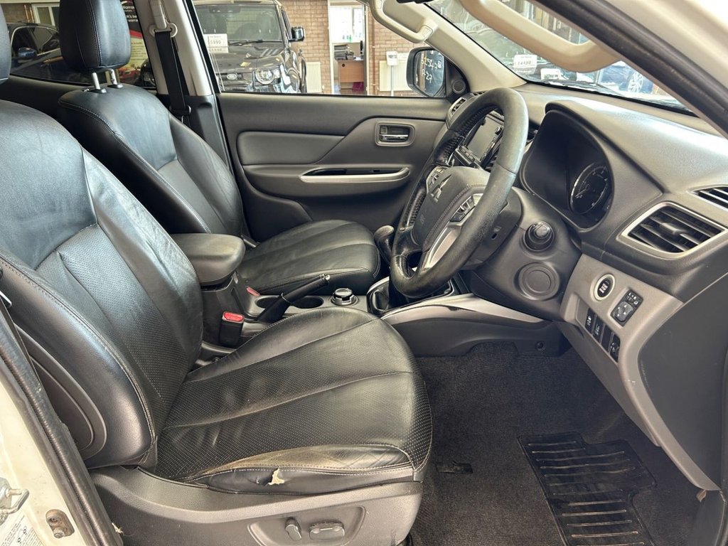 Mitsubishi L200
