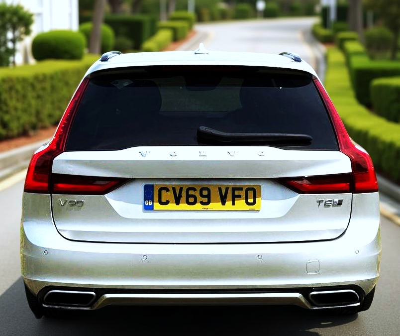 Volvo V90