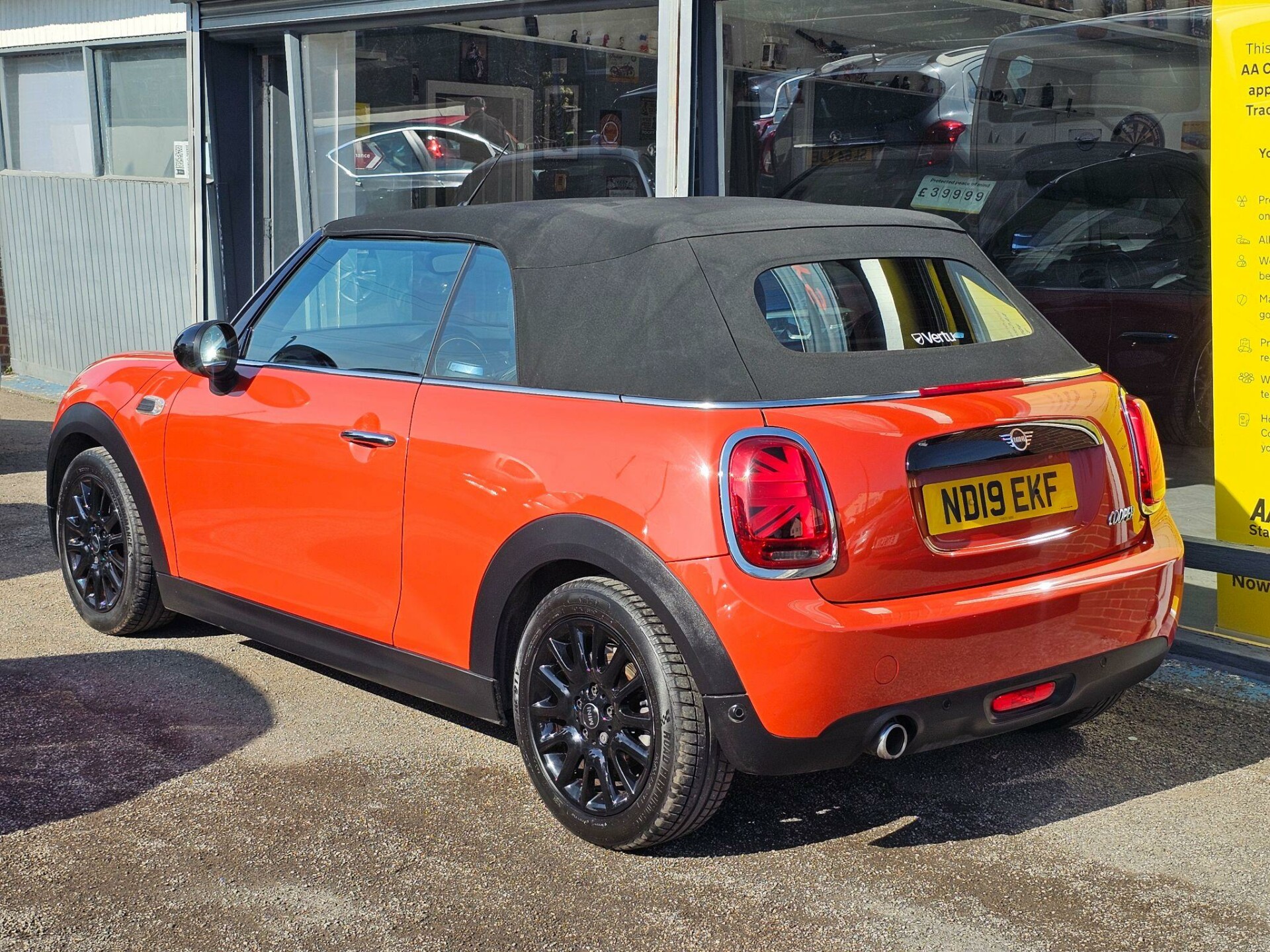 MINI Convertible