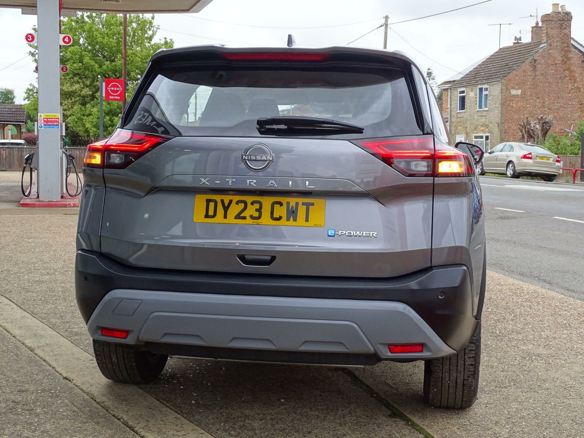 Nissan X Trail